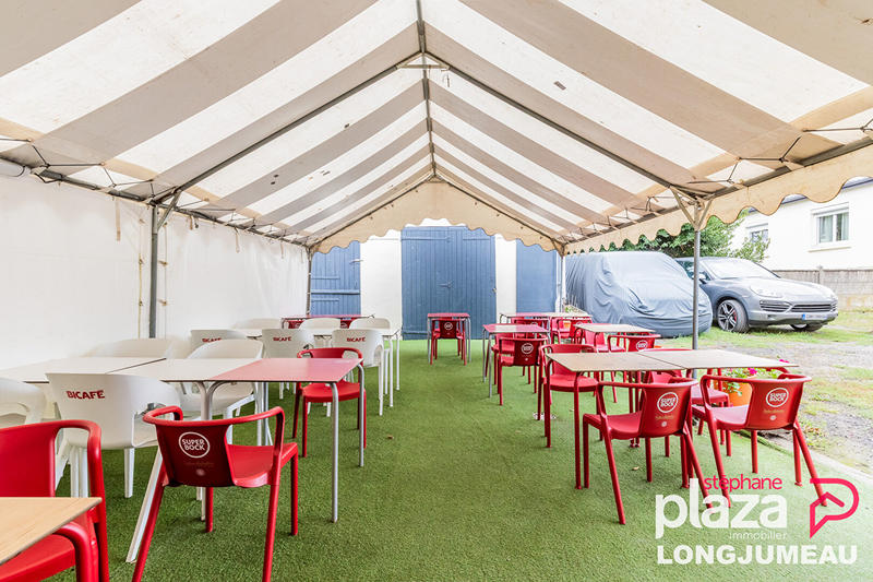 Fonds de commerce - 750 m²