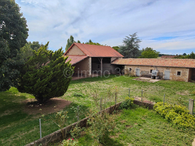 Corps de ferme - 150 m² - 6 pièces