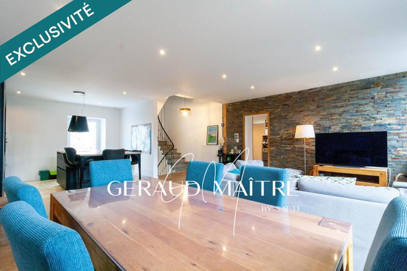 Maison - 242 m² - 10 pièces