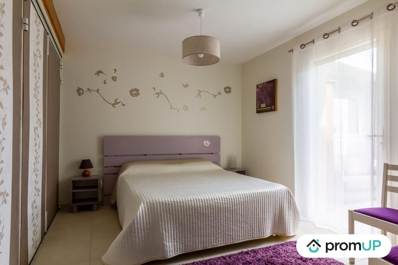 Maison - 284 m² - 14 pièces