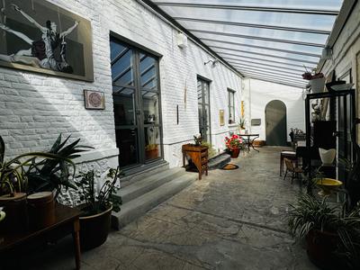 Maison - 166 m² - 8 pièces