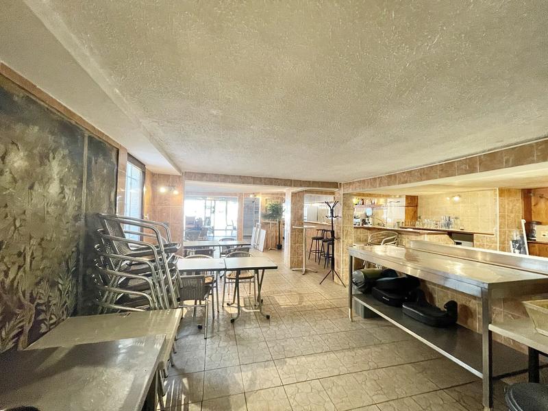 Local commercial - 290 m²