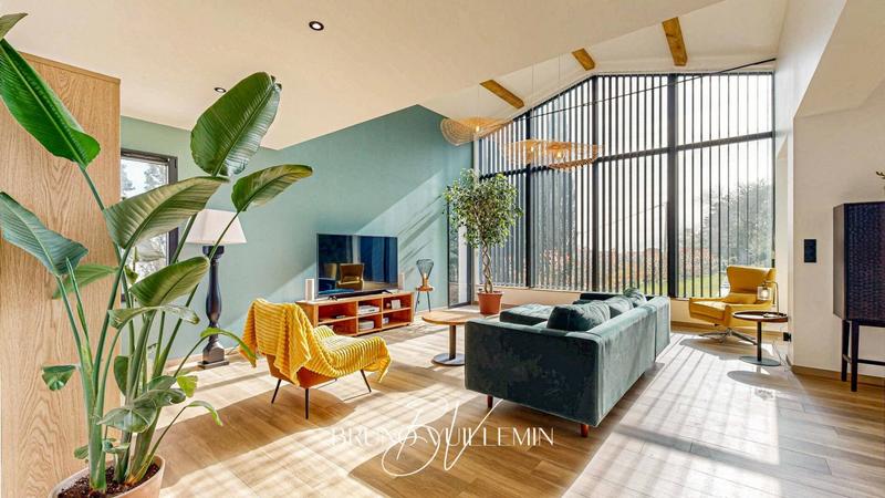 Villa - 198 m² - 8 pièces