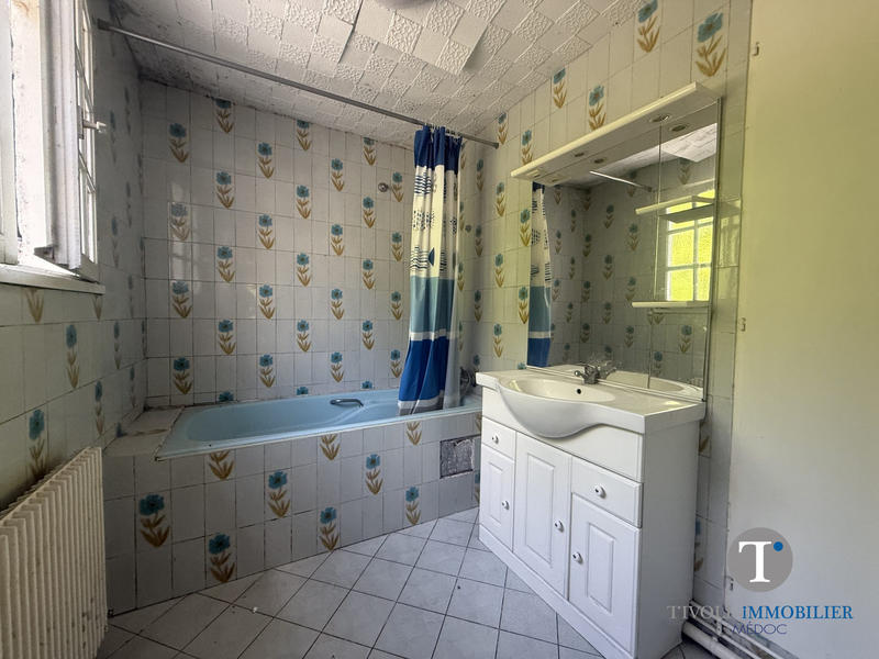 Maison - 139 m² - 6 pièces