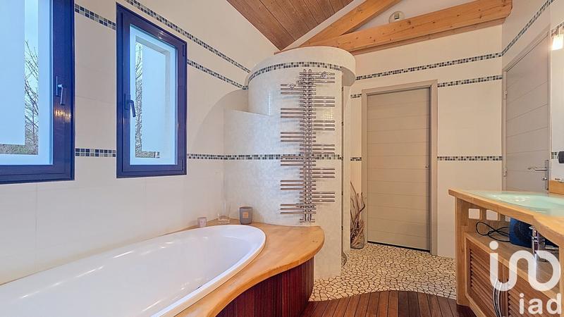 Maison de maîtres - 197 m² - 6 pièces