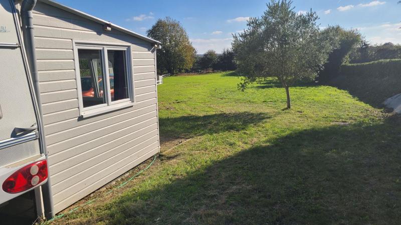 Terrain de loisirs - 2 011 m²