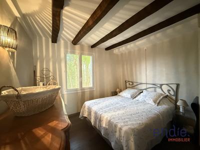 Maison - 111 m² - 5 pièces