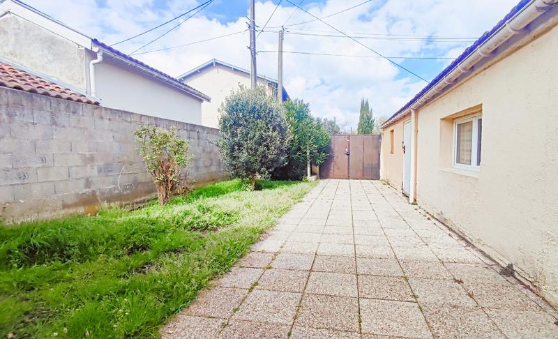 Maison - 162 m² - 8 pièces