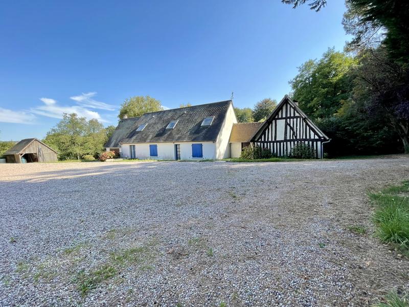 Maison ancienne - 175 m² - 8 pièces