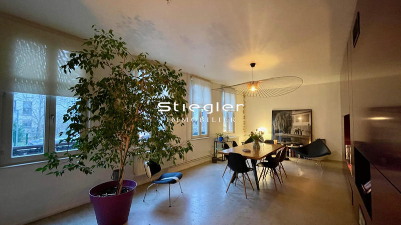 Maison - 139 m² - 7 pièces