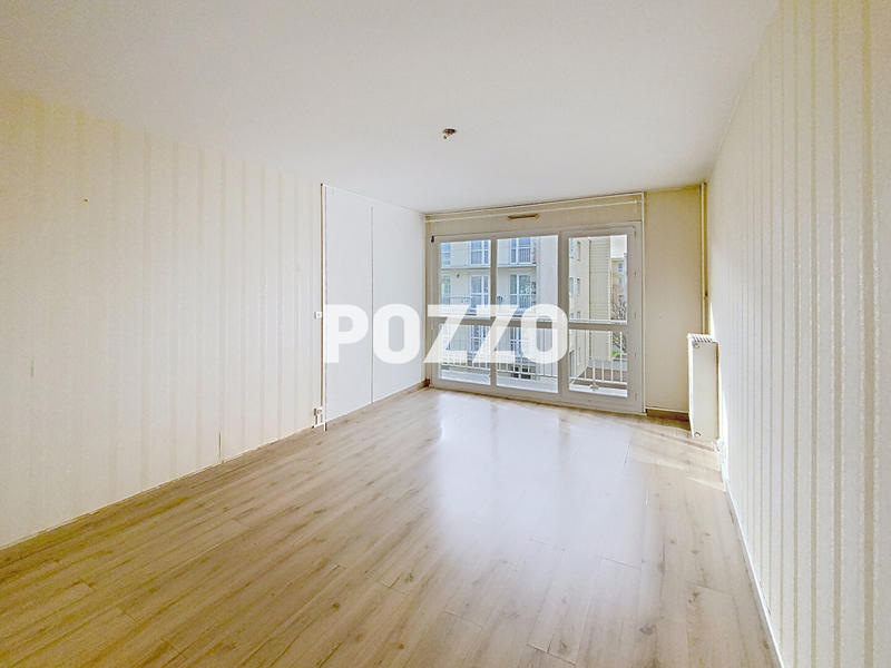 Appartement - 83 m² - 4 pièces