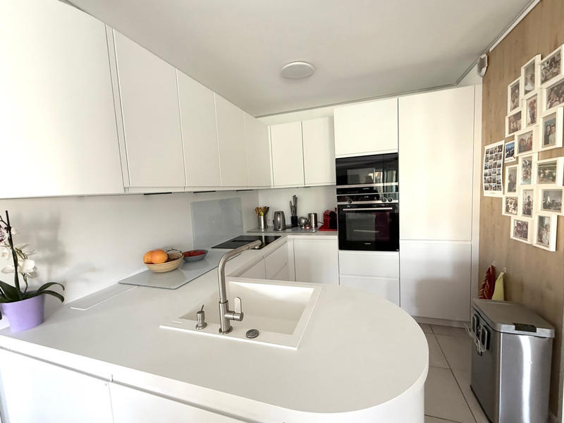 Appartement - 76 m² - 3 pièces