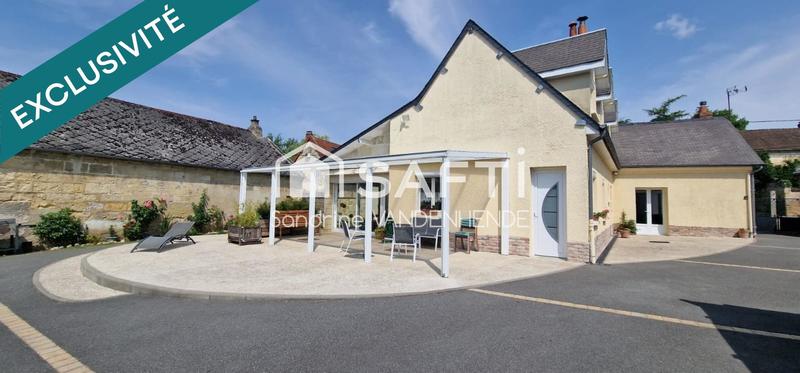 Maison - 214 m² - 12 pièces