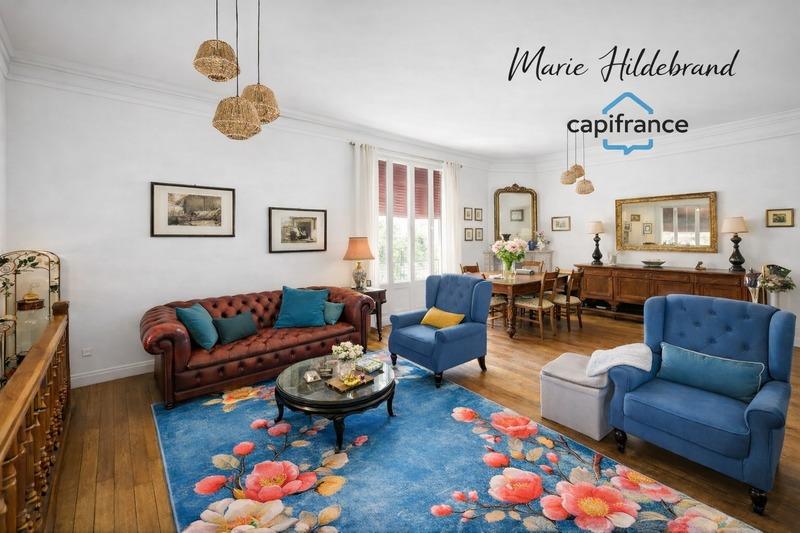 Maison - 254 m² - 12 pièces