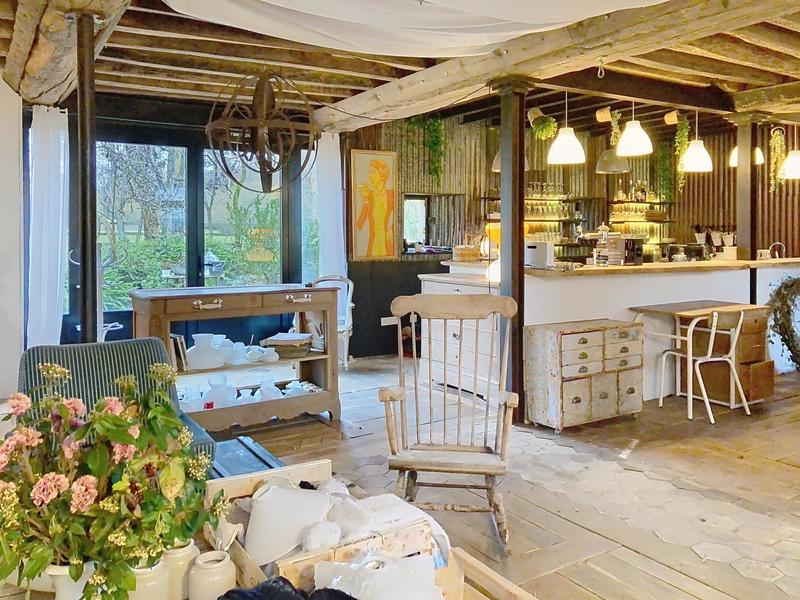 Maison - 450 m² - 10 pièces