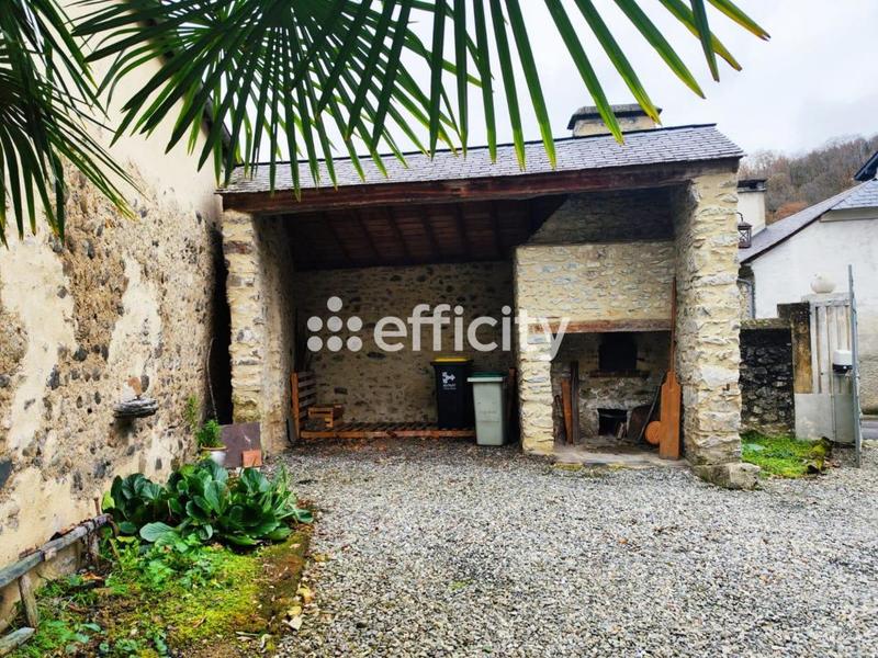 Maison - 170 m² - 5 pièces