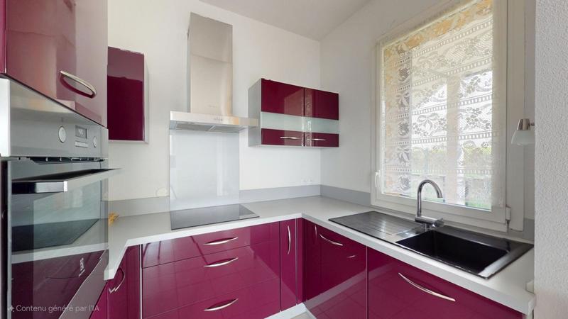 Appartement - 98 m² - 5 pièces