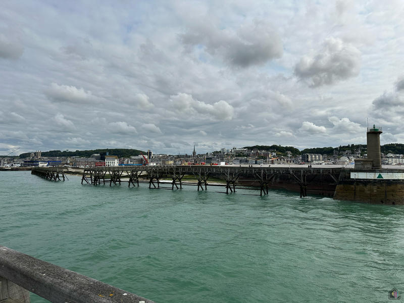 Appartement - 95 m² - 4 pièces