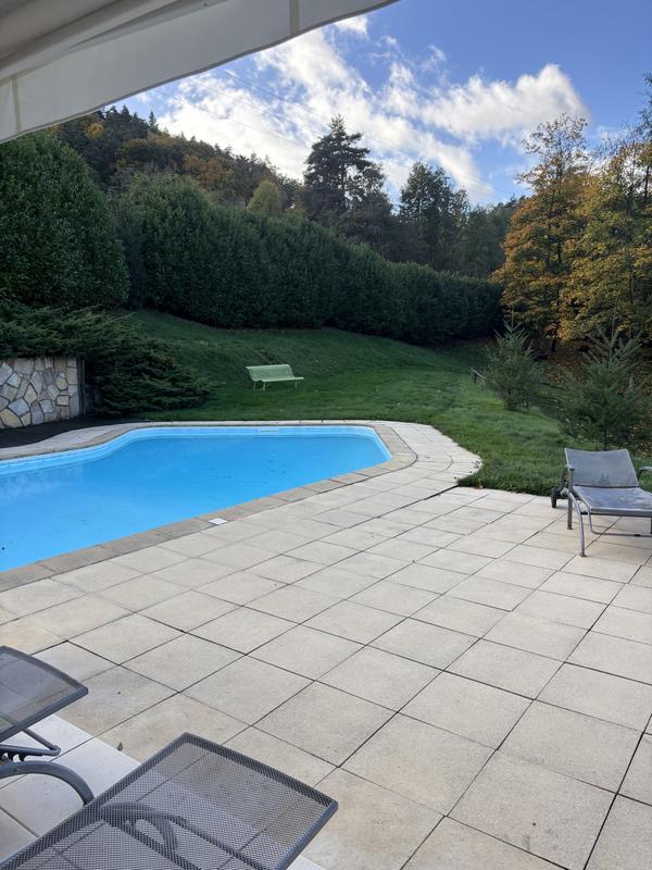 Villa - 200 m² - 5 pièces