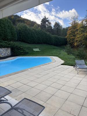 Villa - 200 m² - 5 pièces