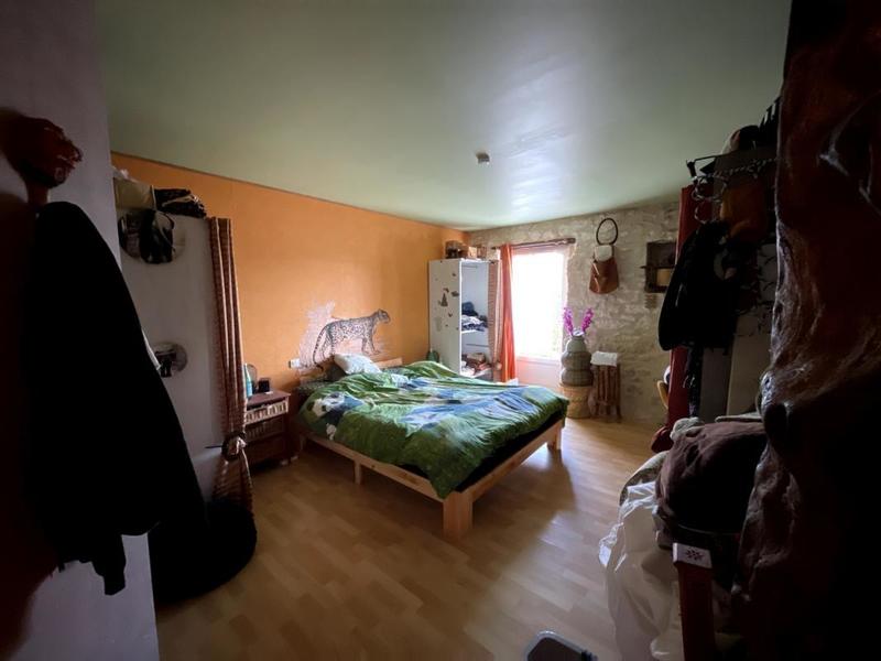 Maison - 300 m² - 7 pièces