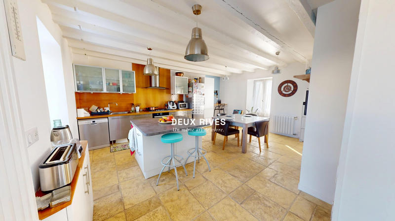 Maison ancienne - 144 m² - 5 pièces