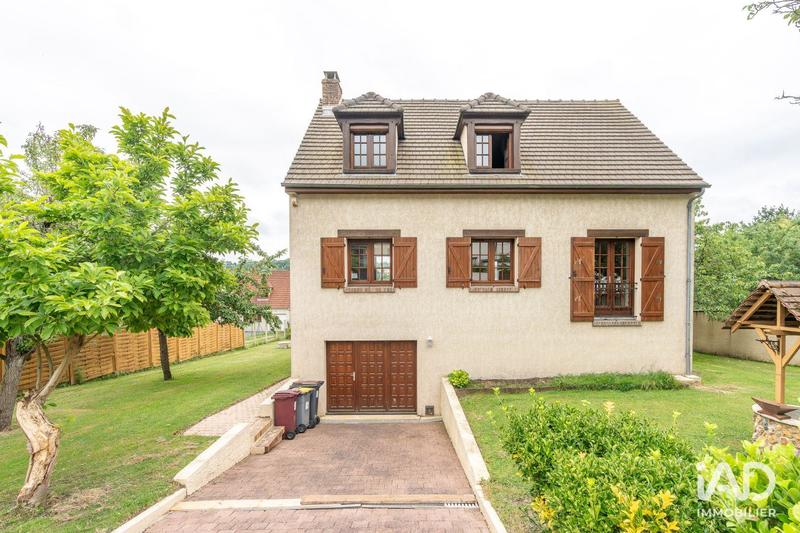 Maison - 136 m² - 4 pièces