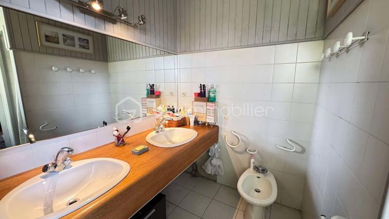 Maison d'architecte - 300 m² - 9 pièces