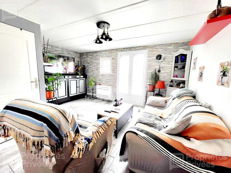 Maison - 104 m² - 6 pièces