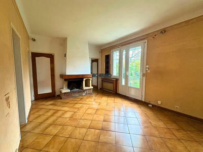 Maison - 83 m² - 5 pièces