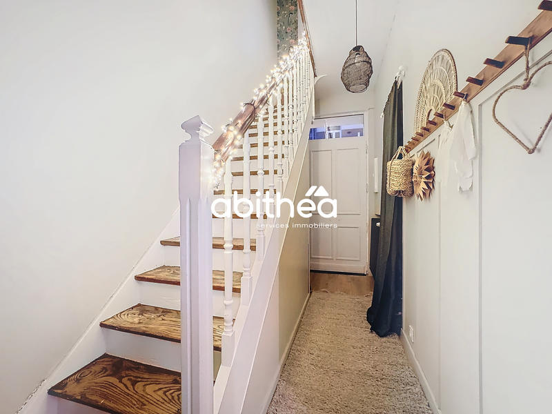 Maison - 102 m² - 5 pièces