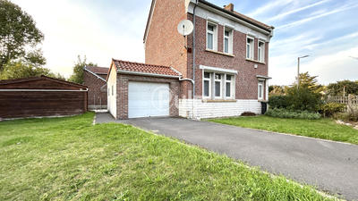 Propriété - 102 m² - 5 pièces