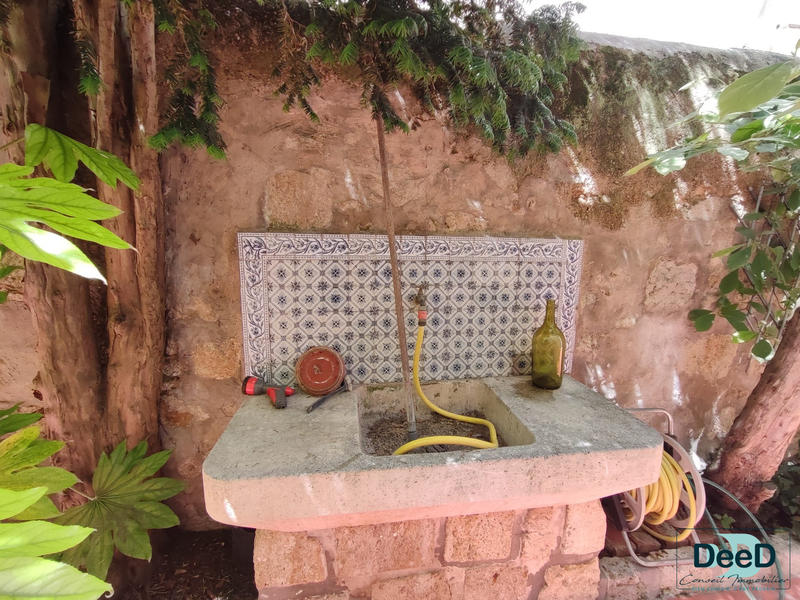 Maison - 288 m² - 9 pièces