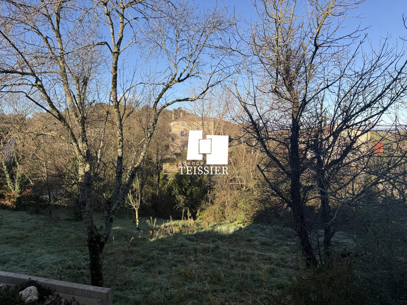 Maison - 80 m² - 6 pièces