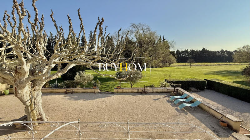 Maison - 215 m² - 7 pièces