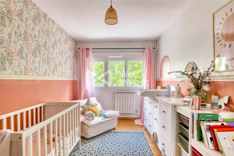 Appartement - 77 m² - 3 pièces