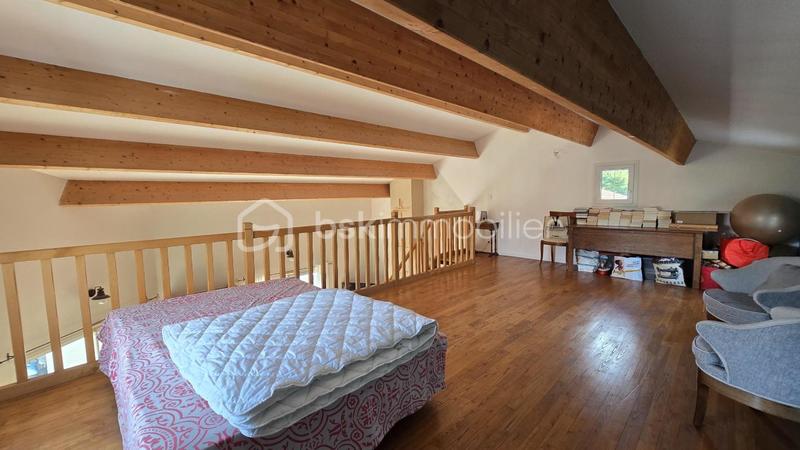 Maison - 178 m² - 6 pièces