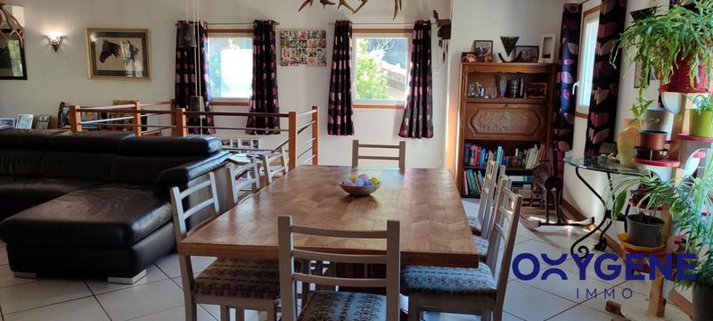 Maison - 140 m² - 5 pièces