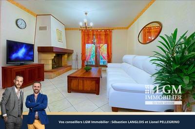 Maison - 107 m² - 4 pièces