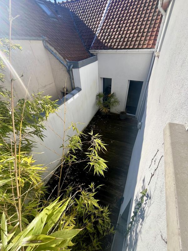 Maison traditionnelle - 83 m² - 5 pièces