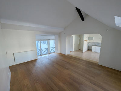 Appartement - 75 m² - 3 pièces