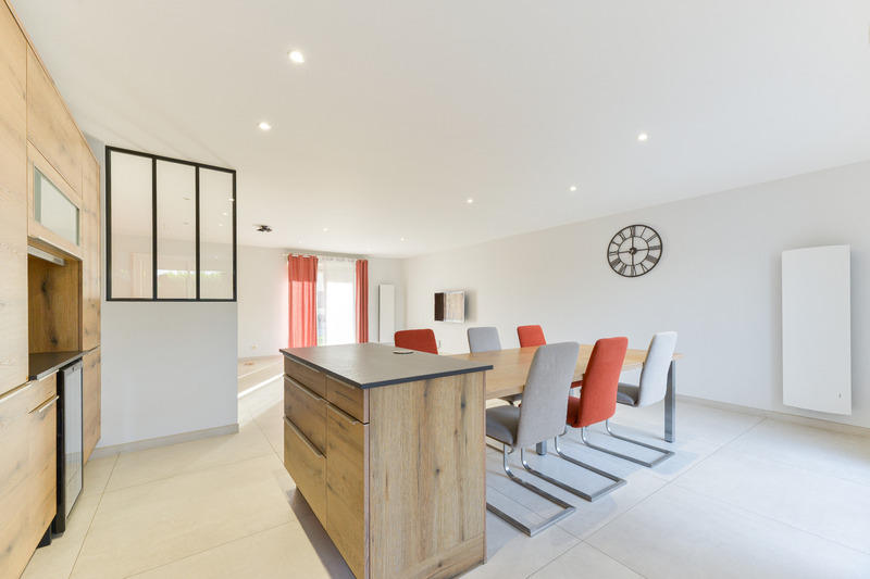 Maison - 146 m² - 7 pièces