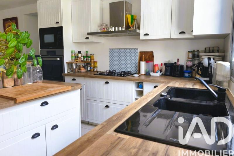 Maison - 94 m² - 4 pièces