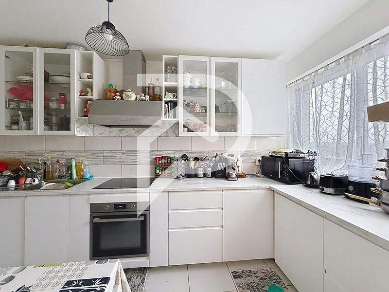 Appartement - 83 m² - 4 pièces