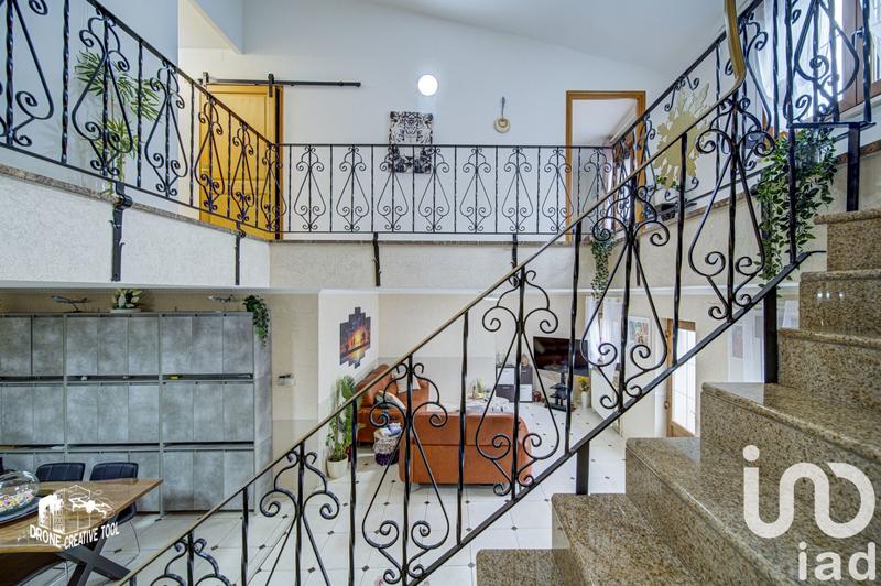 Maison - 156 m² - 8 pièces