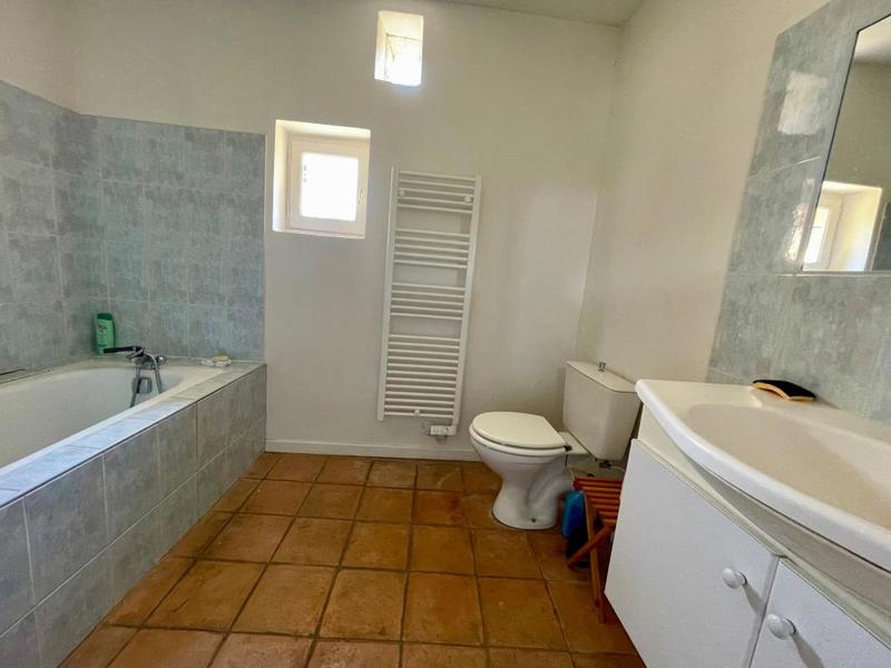 Maison - 286 m² - 9 pièces