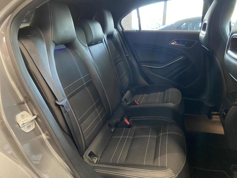 Mercedes Classe a 200 d - Bv 7g-Dct Berline Sensation / Garantie 12 Mois