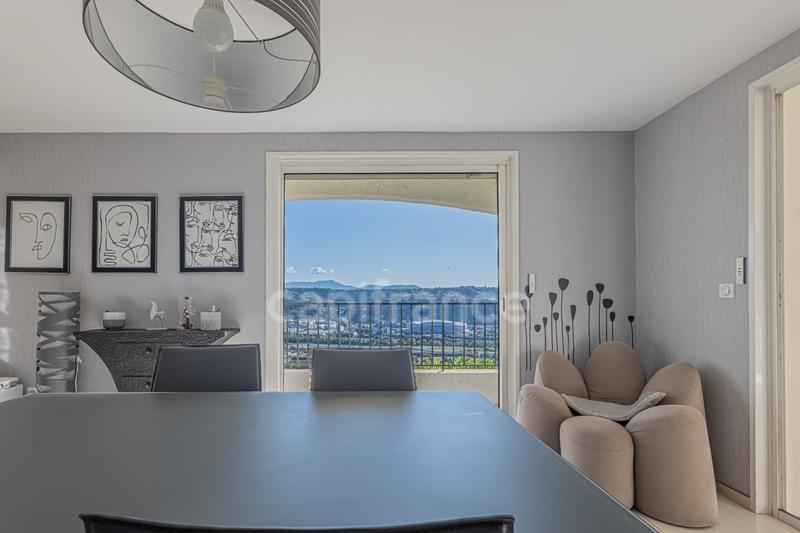 Villa - 138 m² - 4 pièces