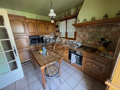 Maison - 143 m² - 7 pièces