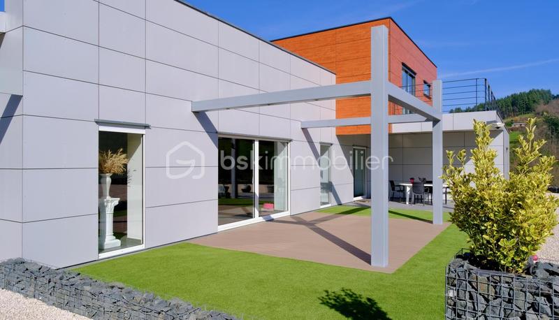 Villa - 175 m² - 4 pièces